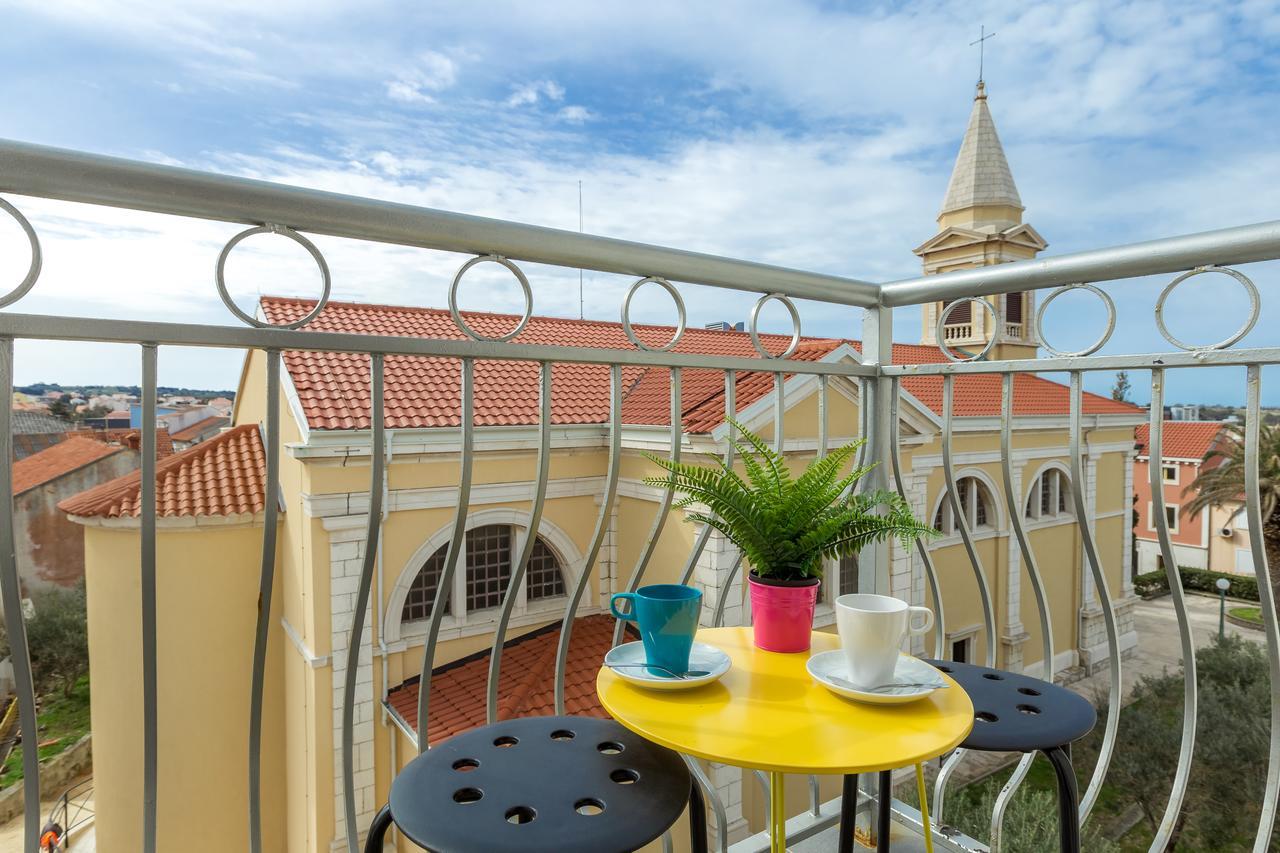 Apartments In City Center Ventus 노바야 외부 사진