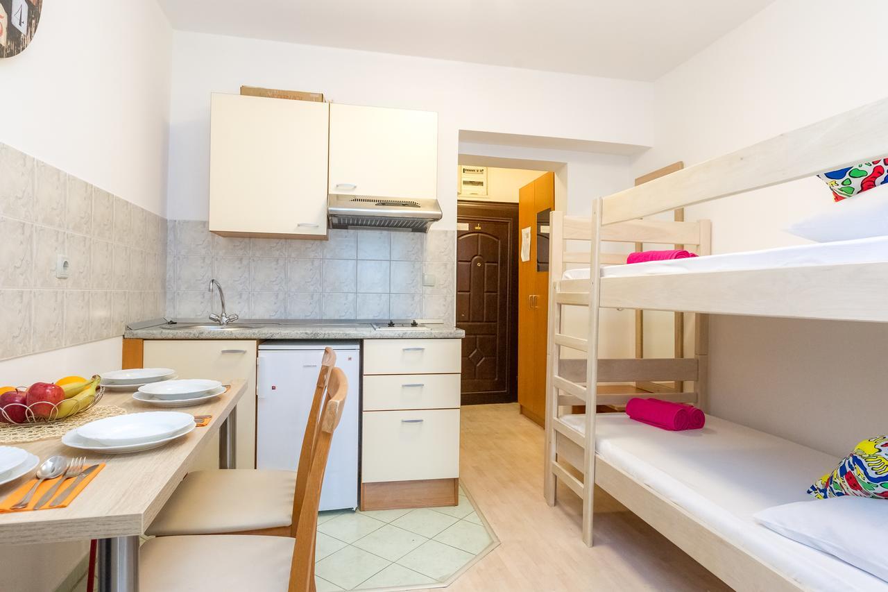 Apartments In City Center Ventus 노바야 외부 사진