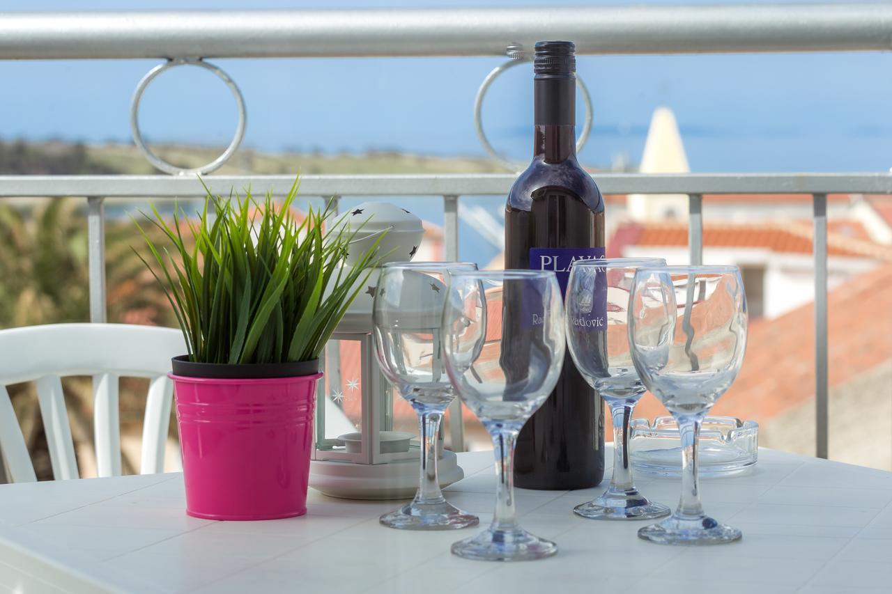 Apartments In City Center Ventus 노바야 외부 사진