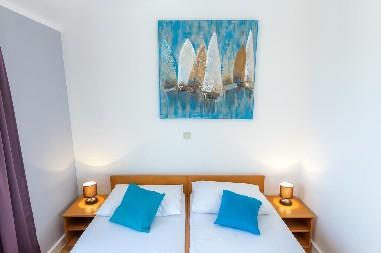 Apartments In City Center Ventus 노바야 외부 사진