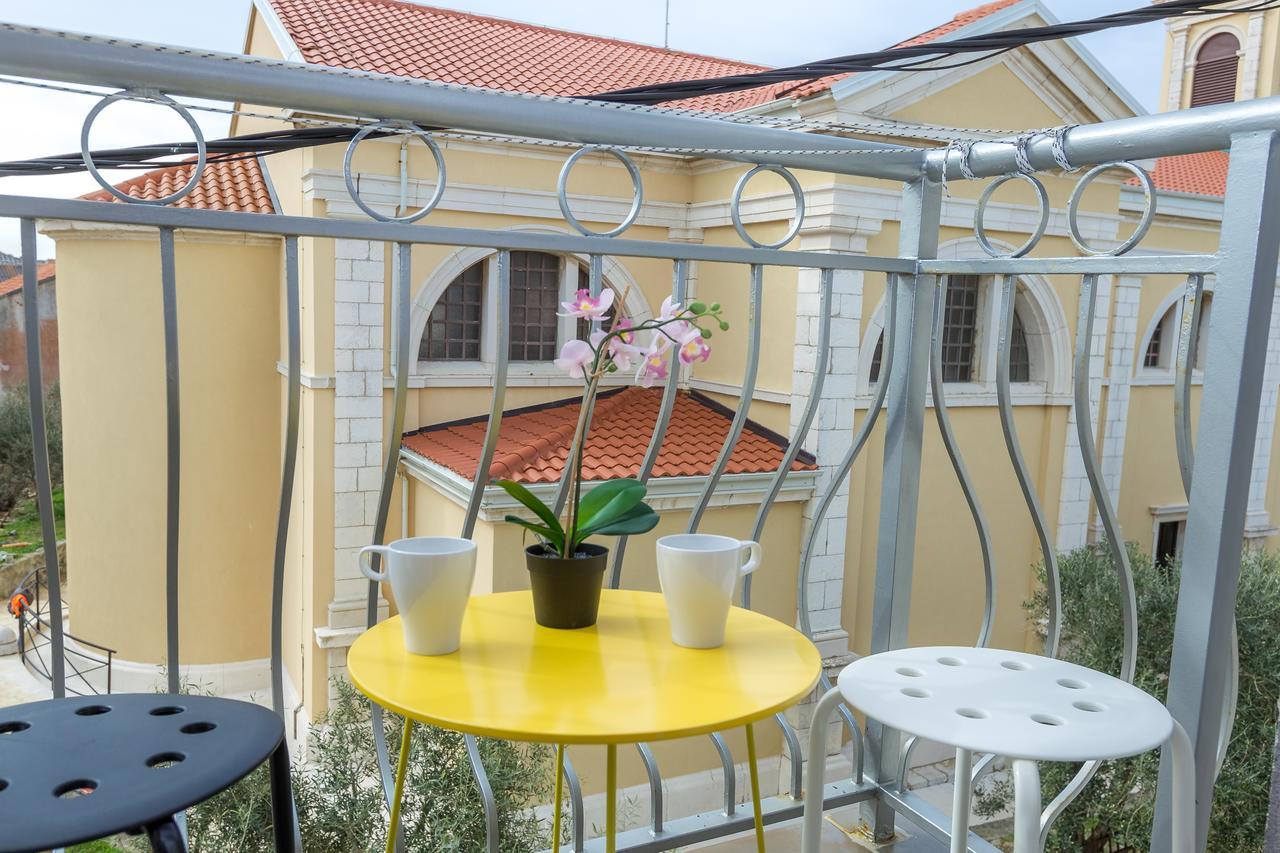 Apartments In City Center Ventus 노바야 외부 사진