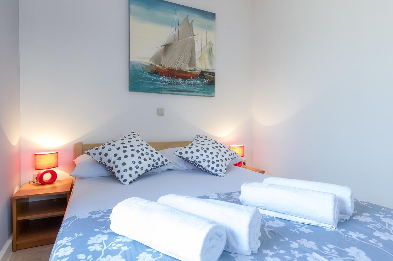 Apartments In City Center Ventus 노바야 외부 사진
