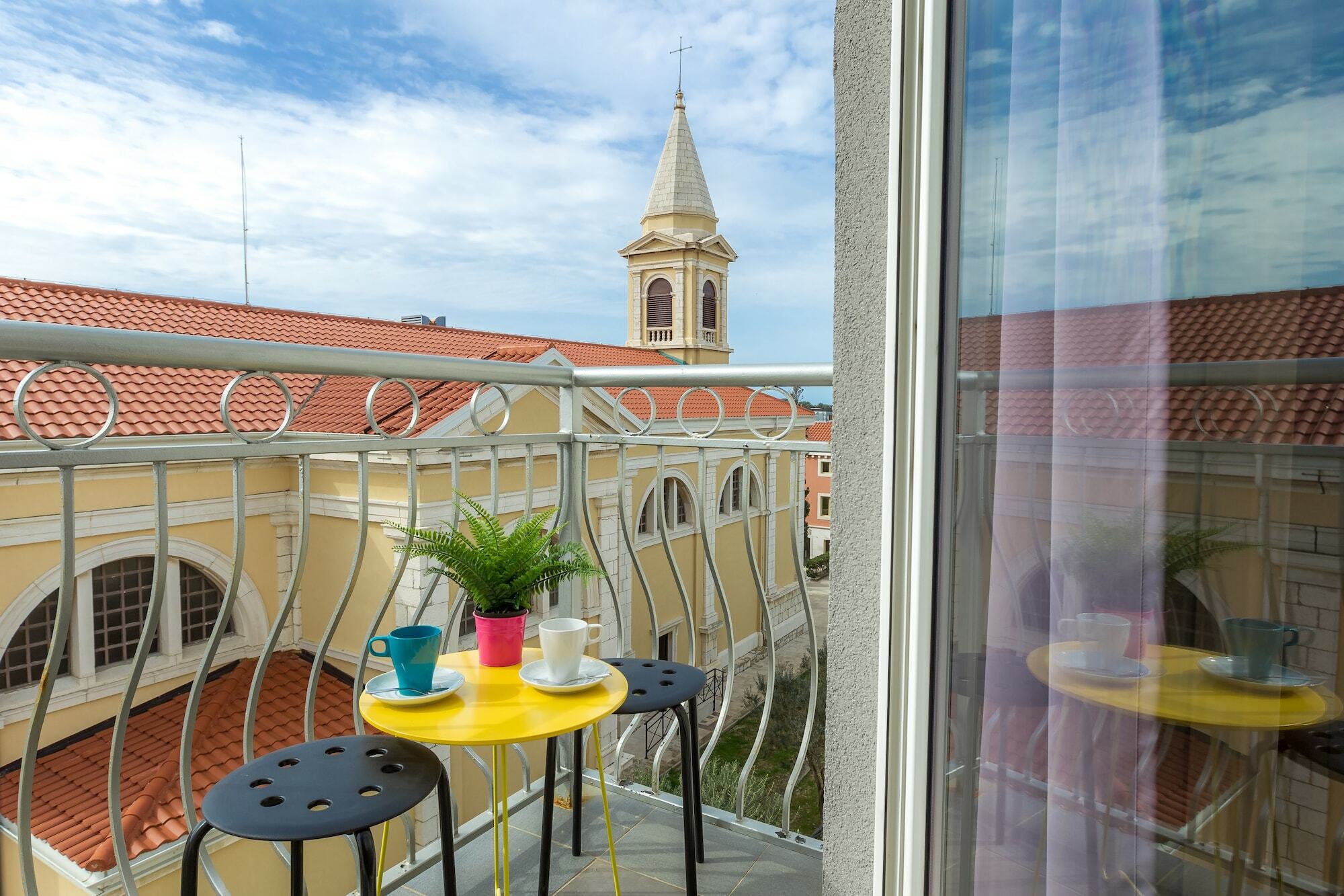 Apartments In City Center Ventus 노바야 외부 사진